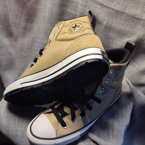 high top converse CTAS - Picture 1 of 6